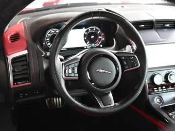 JAGUAR F-TYPE P300 Coupe R-Dynamic Black ACC Pano 20