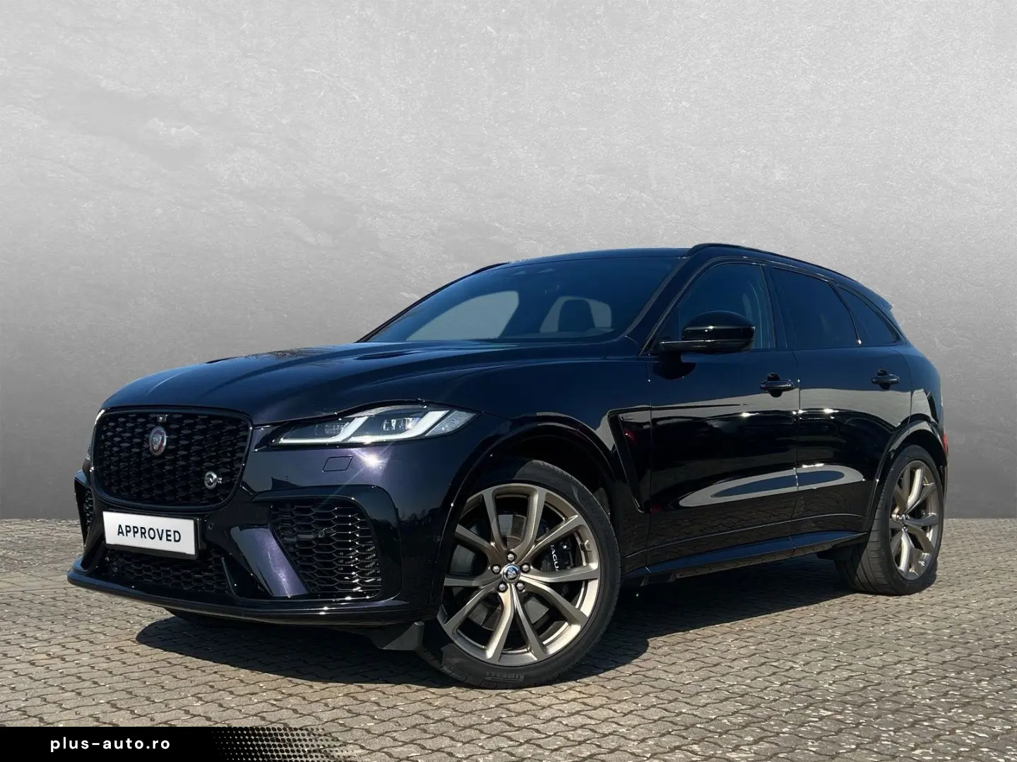 JAGUAR F-Pace P550 SVR 1988 Sondermodell  GoldPack