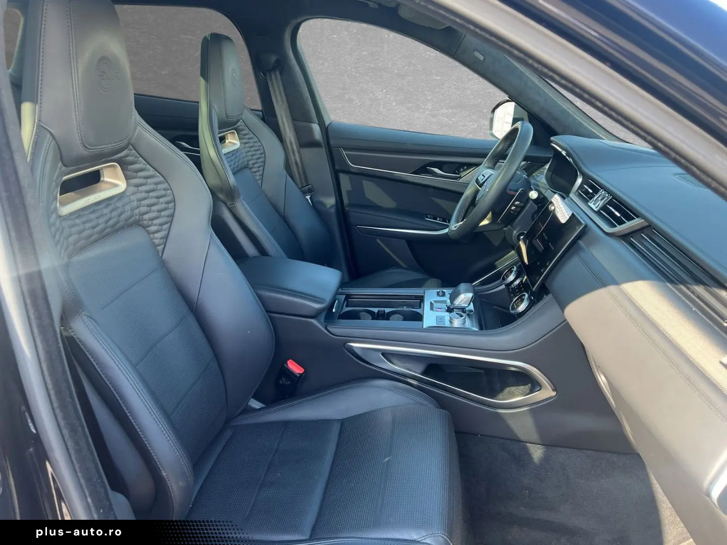 JAGUAR F-Pace P550 SVR 1988 Sondermodell  GoldPack