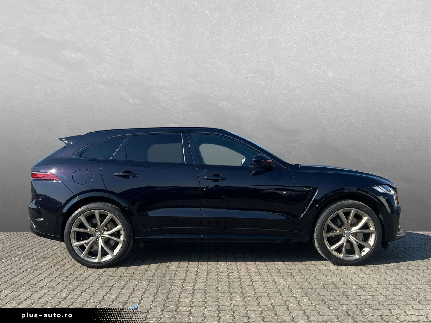 JAGUAR F-Pace P550 SVR 1988 Sondermodell  GoldPack