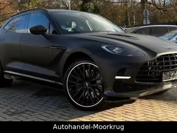 ASTON MARTIN DBX707 4.0 V8  Vollausstattung Carbon-Paket