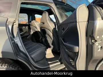 ASTON MARTIN DBX707 4.0 V8  Vollausstattung Carbon-Paket