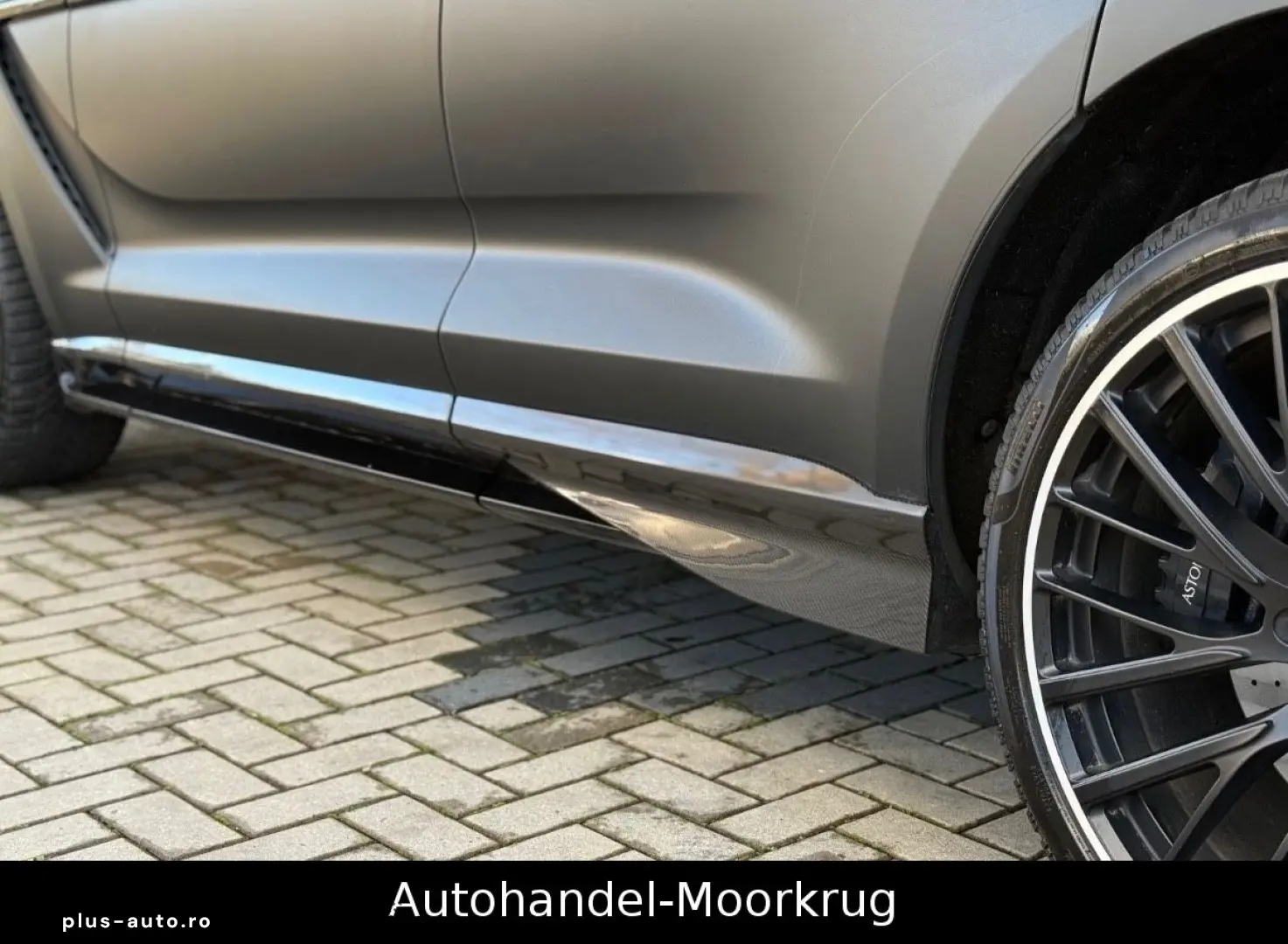 ASTON MARTIN DBX707 4.0 V8  Vollausstattung Carbon-Paket