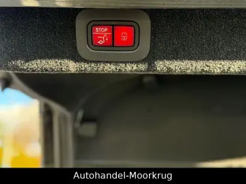 ASTON MARTIN DBX707 4.0 V8  Vollausstattung Carbon-Paket