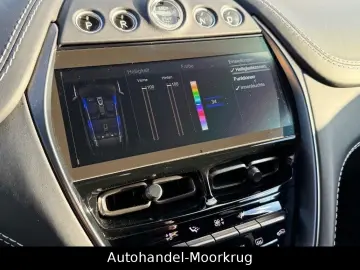 ASTON MARTIN DBX707 4.0 V8  Vollausstattung Carbon-Paket