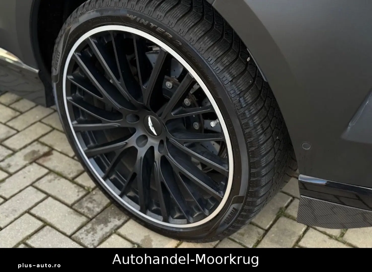 ASTON MARTIN DBX707 4.0 V8  Vollausstattung Carbon-Paket