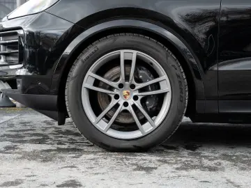 PORSCHE Cayenne E-Hybrid AHK Luftfederung InnoDrive HUD