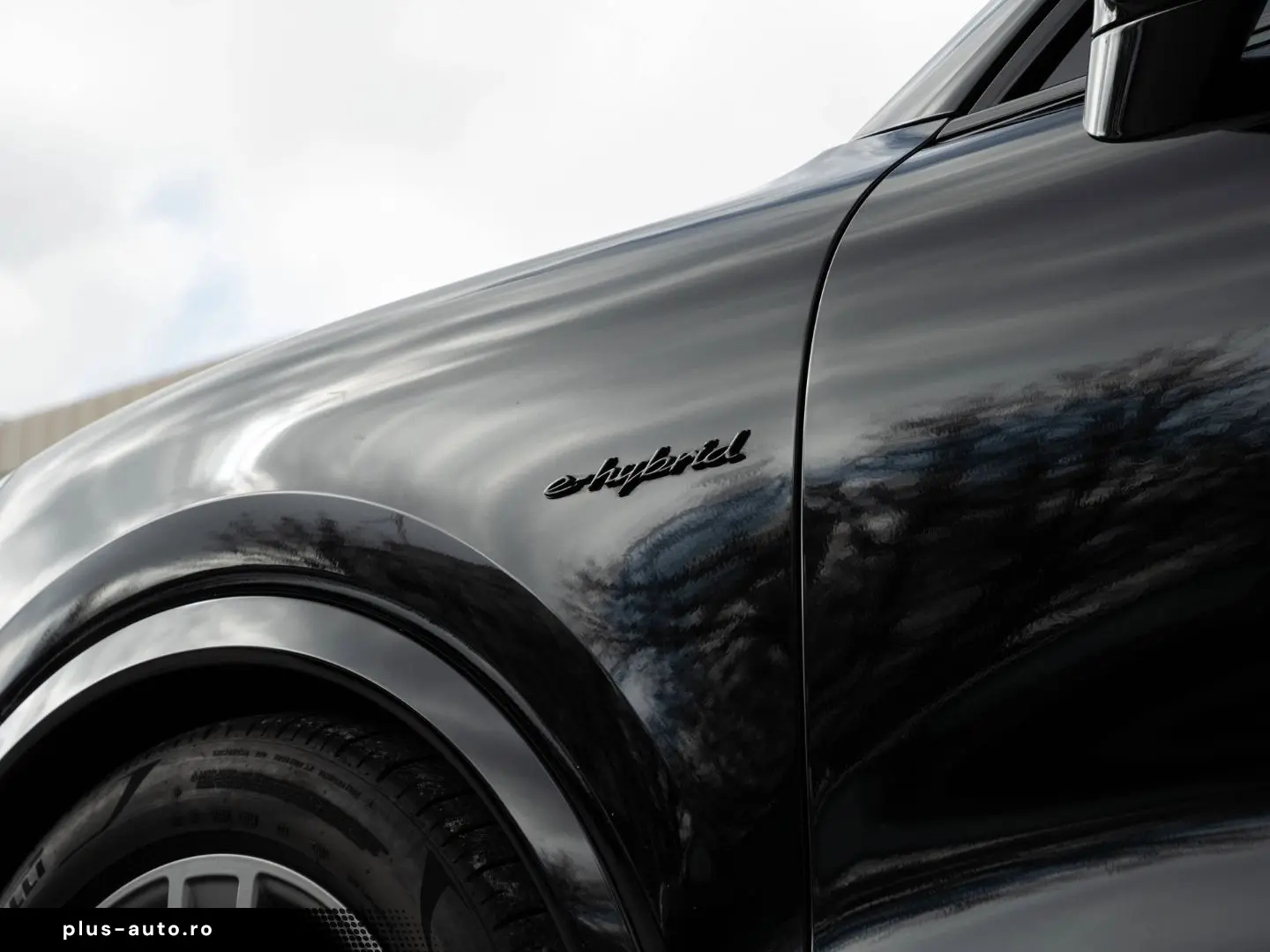 PORSCHE Cayenne E-Hybrid AHK Luftfederung InnoDrive HUD