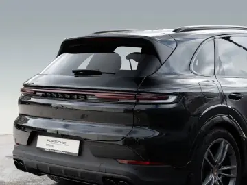 PORSCHE Cayenne E-Hybrid AHK Luftfederung InnoDrive HUD