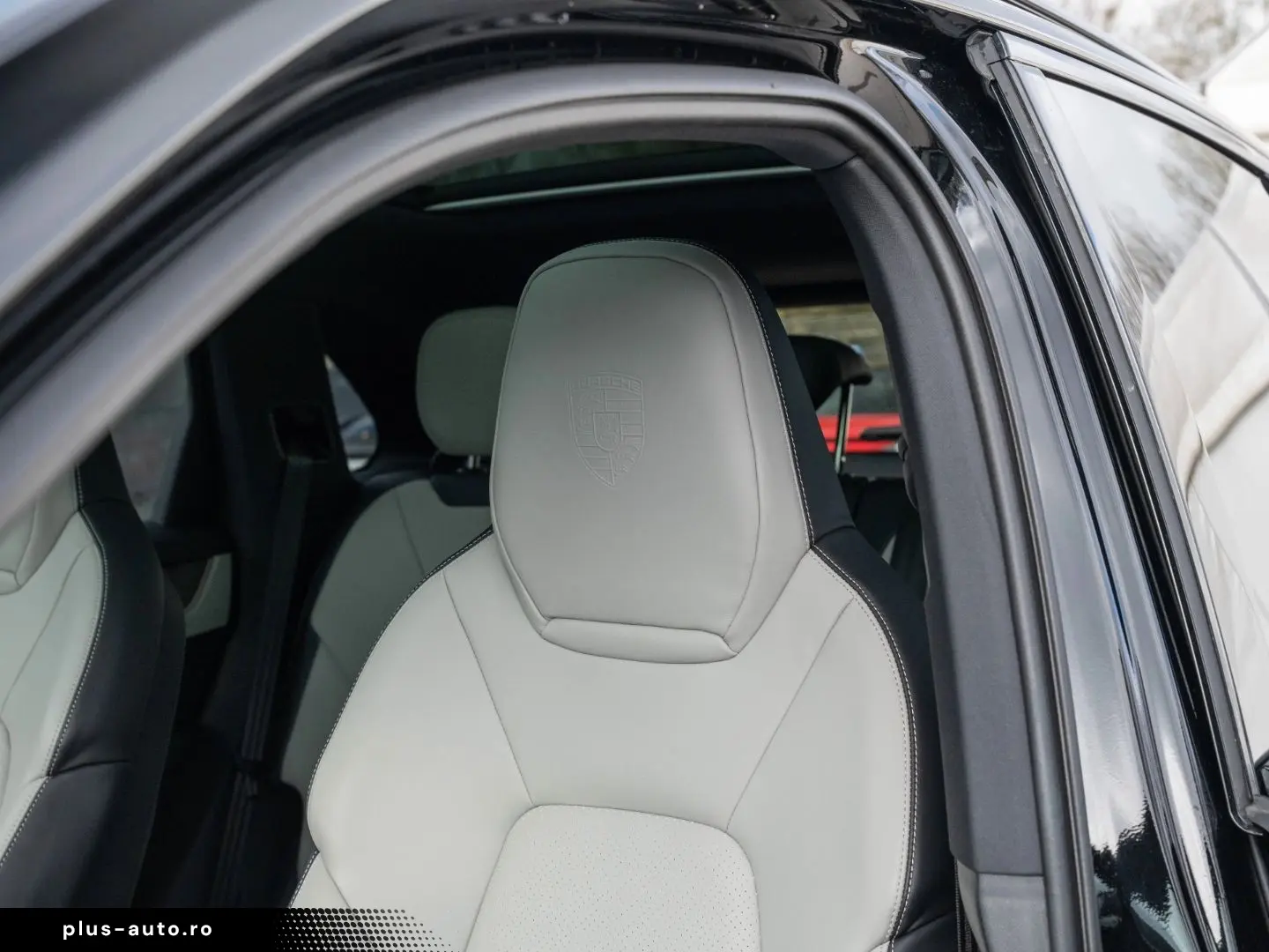 PORSCHE Cayenne E-Hybrid AHK Luftfederung InnoDrive HUD