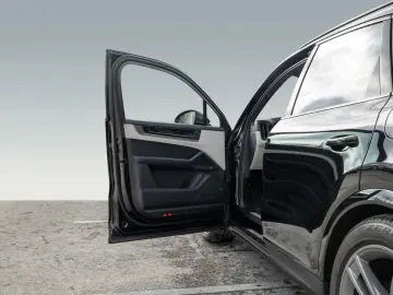 PORSCHE Cayenne E-Hybrid AHK Luftfederung InnoDrive HUD