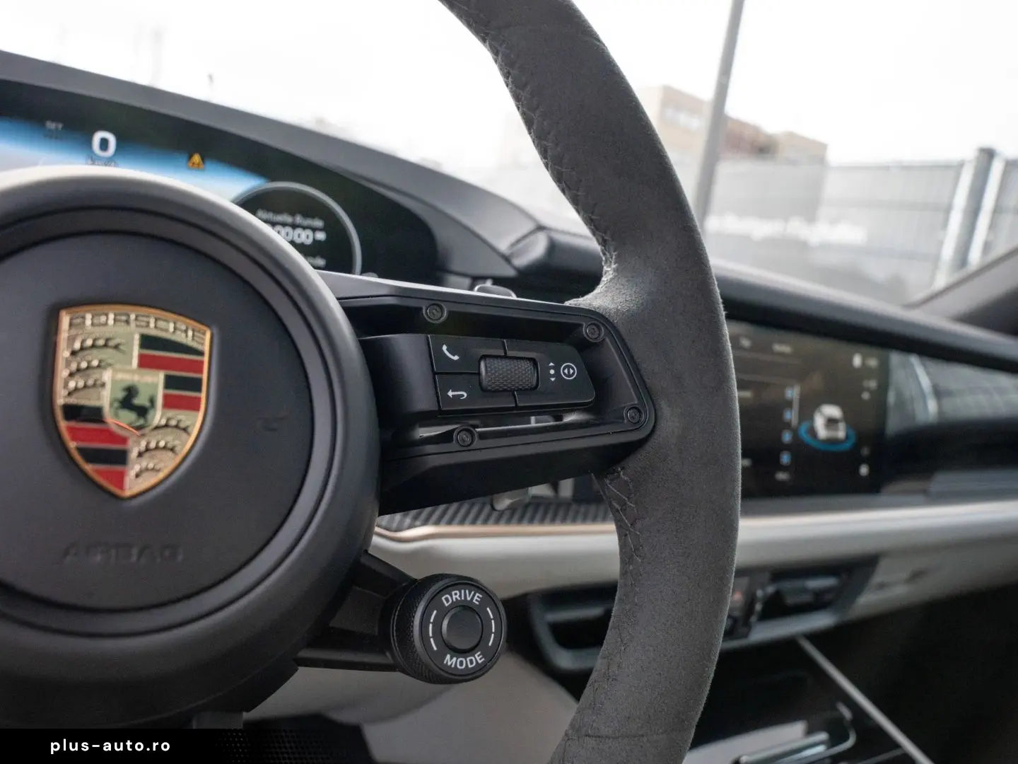 PORSCHE Cayenne E-Hybrid AHK Luftfederung InnoDrive HUD