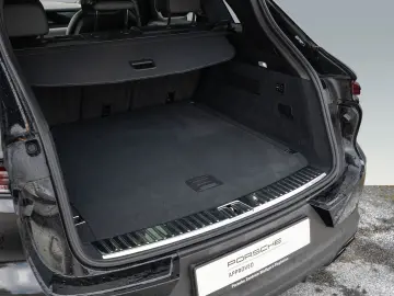 PORSCHE Cayenne E-Hybrid AHK Luftfederung InnoDrive HUD