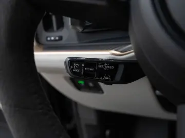 PORSCHE Cayenne E-Hybrid AHK Luftfederung InnoDrive HUD