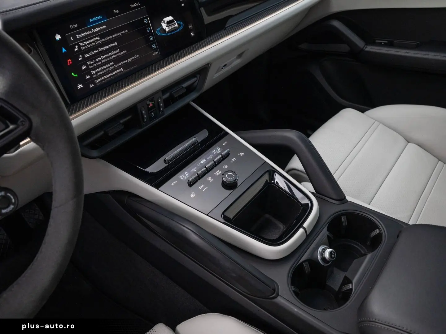 PORSCHE Cayenne E-Hybrid AHK Luftfederung InnoDrive HUD