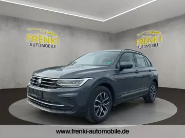 VW Tiguan Life NAVI KAMERA LED AHK
