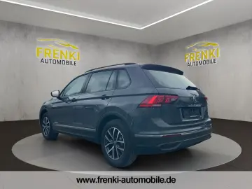 VW Tiguan Life NAVI KAMERA LED AHK