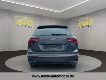 VW Tiguan Life NAVI KAMERA LED AHK