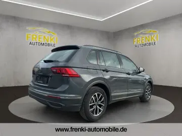 VW Tiguan Life NAVI KAMERA LED AHK