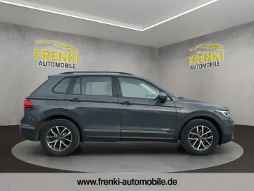 VW Tiguan Life NAVI KAMERA LED AHK