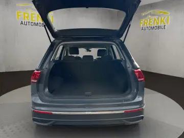 VW Tiguan Life NAVI KAMERA LED AHK