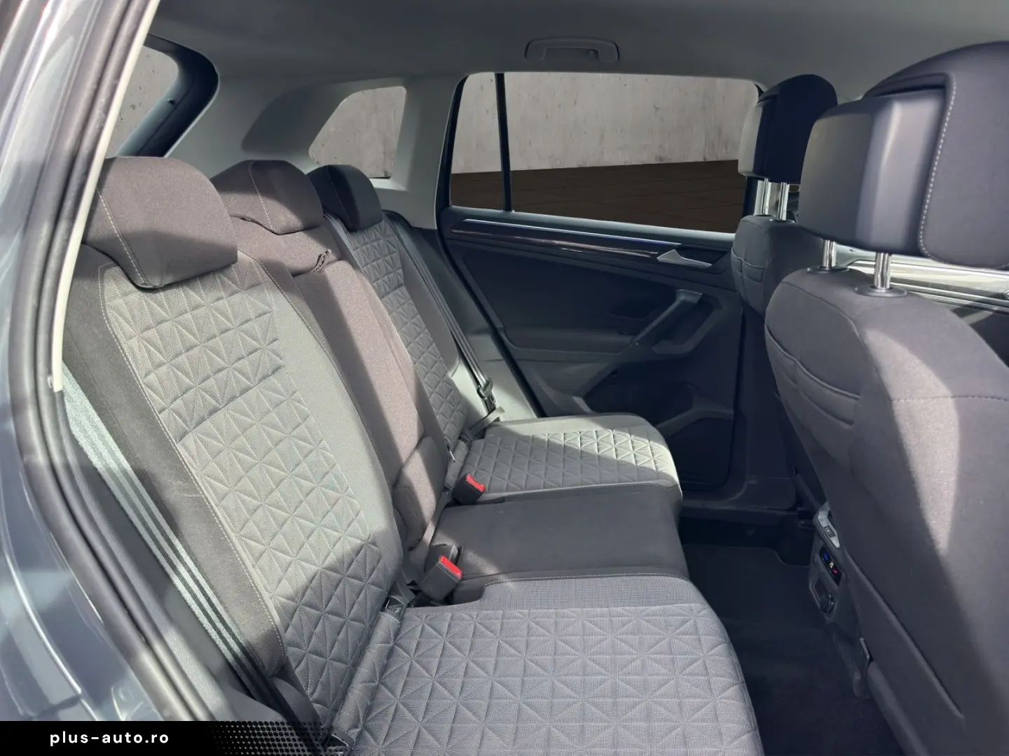 VW Tiguan Life NAVI KAMERA LED AHK