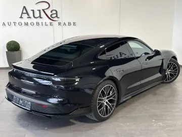 PORSCHE Taycan Sport-Design NAV LED PANORAMA 360  20ZOLL