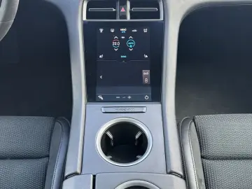 PORSCHE Taycan Sport-Design NAV LED PANORAMA 360  20ZOLL