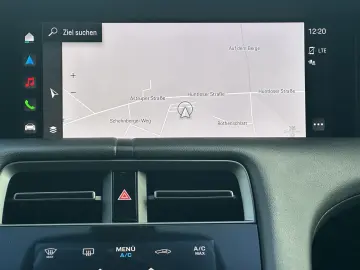 PORSCHE Taycan Sport-Design NAV LED PANORAMA 360  20ZOLL