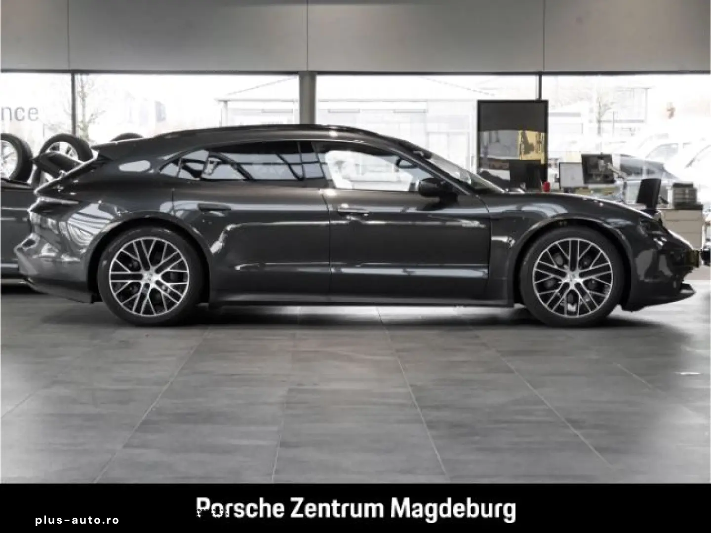 PORSCHE Taycan Sport Turismo PANO BOSE PRIVACY
