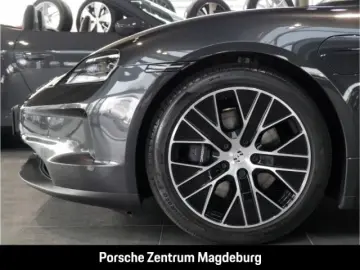 PORSCHE Taycan Sport Turismo PANO BOSE PRIVACY