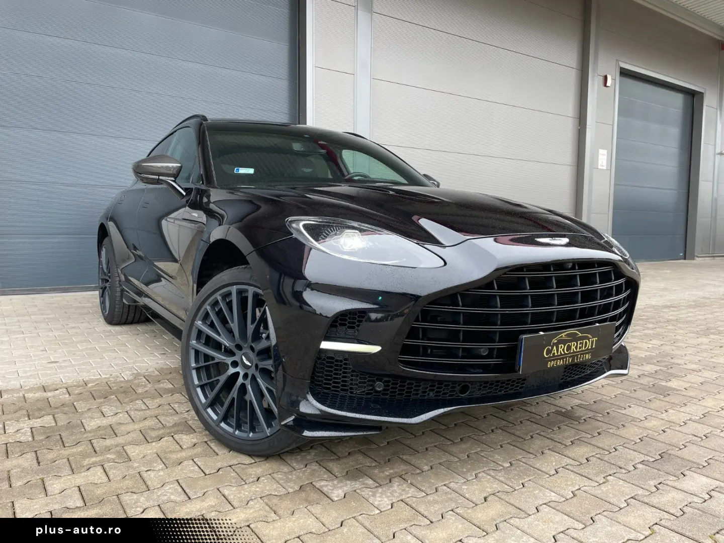 ASTON MARTIN DBX DBX707