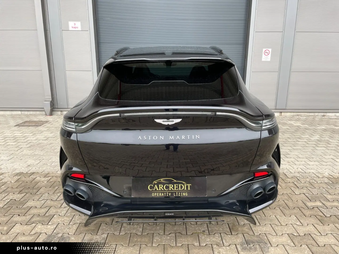 ASTON MARTIN DBX DBX707