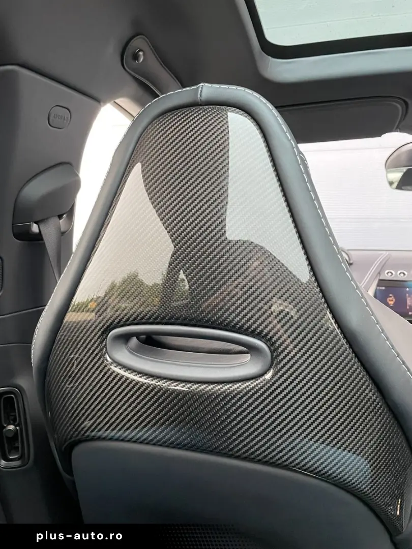 ASTON MARTIN DBX DBX707