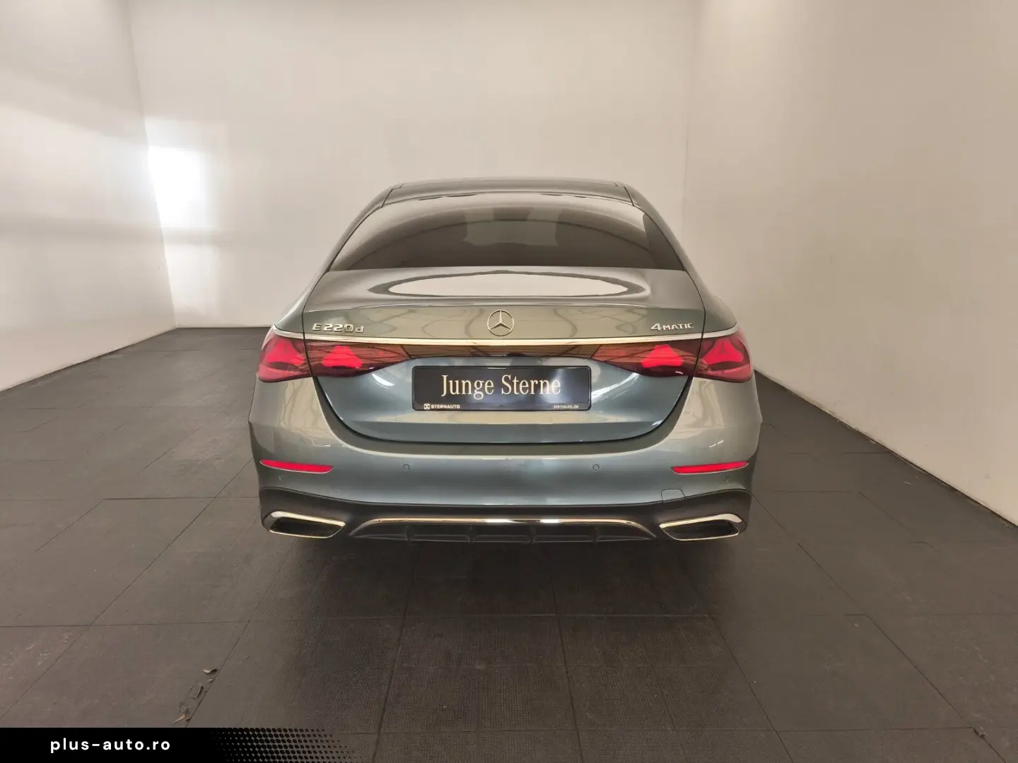 MERCEDES-BENZ E 220d 4M AMG Premium Airmatic 20