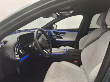 MERCEDES-BENZ E 220d 4M AMG Premium Airmatic 20