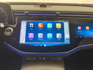 MERCEDES-BENZ E 220d 4M AMG Premium Airmatic 20