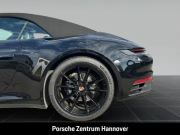 PORSCHE 992 (911) Carrera Cabriolet