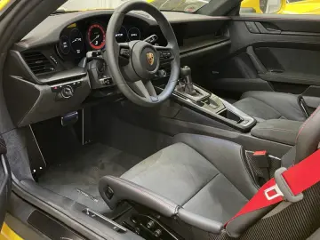 PORSCHE 992 GT3  Clubsport  Approved 11 26  Lift  FULL