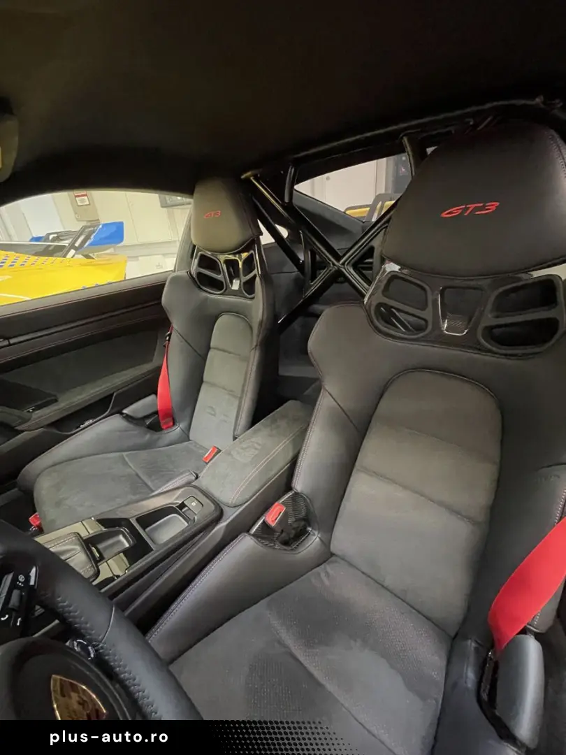 PORSCHE 992 GT3  Clubsport  Approved 11 26  Lift  FULL