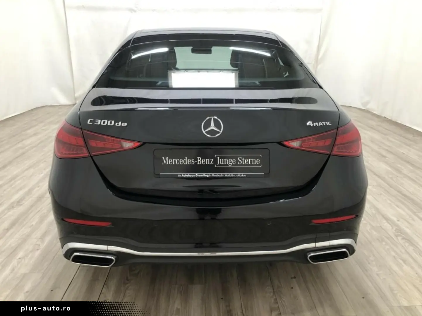 MERCEDES-BENZ C 300 de 4matic AMG AMG MBUX AHK Pano SHD Wide