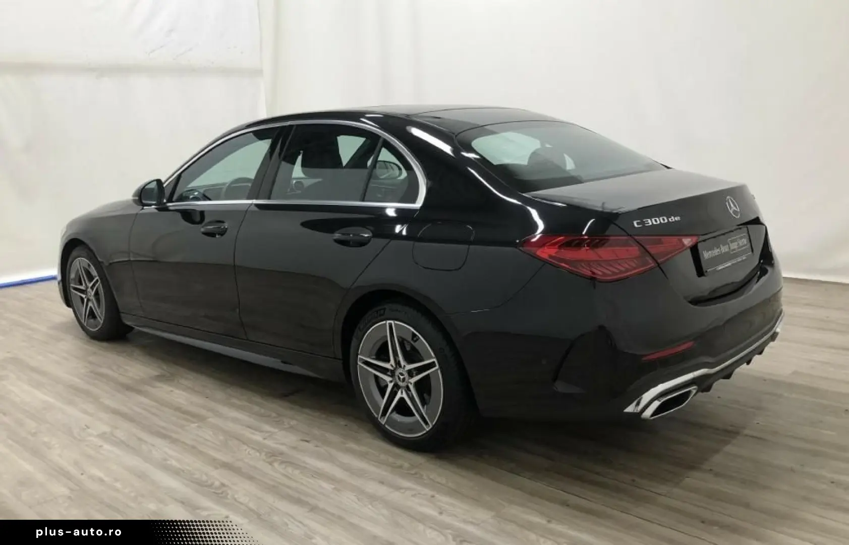 MERCEDES-BENZ C 300 de 4matic AMG AMG MBUX AHK Pano SHD Wide