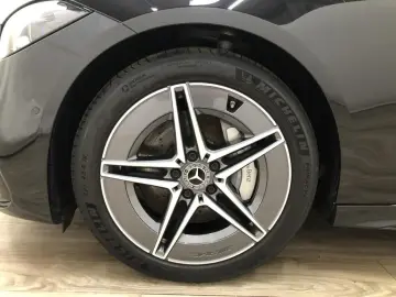 MERCEDES-BENZ C 300 de 4matic AMG AMG MBUX AHK Pano SHD Wide