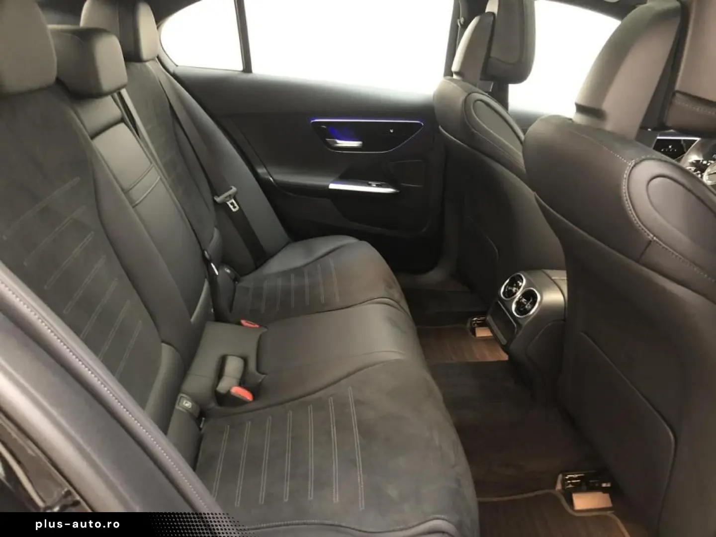 MERCEDES-BENZ C 300 de 4matic AMG AMG MBUX AHK Pano SHD Wide