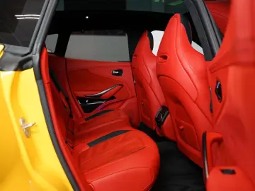 ASTON MARTIN DBX707 CERAMIC BLACK