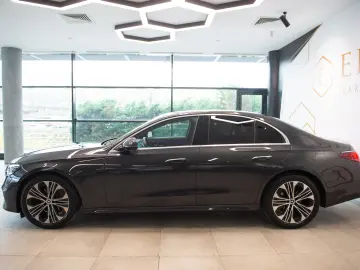 Mercedes-Benz E 200 Avantgarde Mild Hybrid