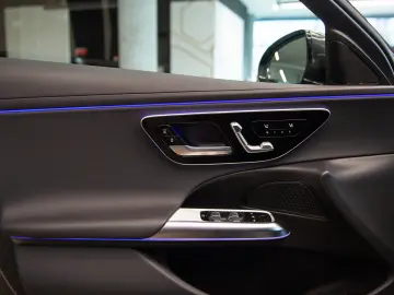 Mercedes-Benz E 200 Avantgarde Mild Hybrid