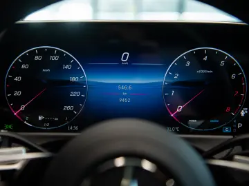 Mercedes-Benz E 200 Avantgarde Mild Hybrid