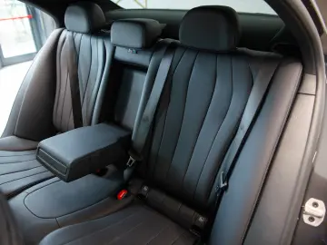 Mercedes-Benz E 200 Avantgarde Mild Hybrid