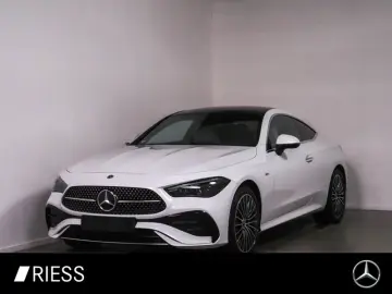 MERCEDES-BENZ CLE 300 e AMG Sport Night Distr Vorr Pano